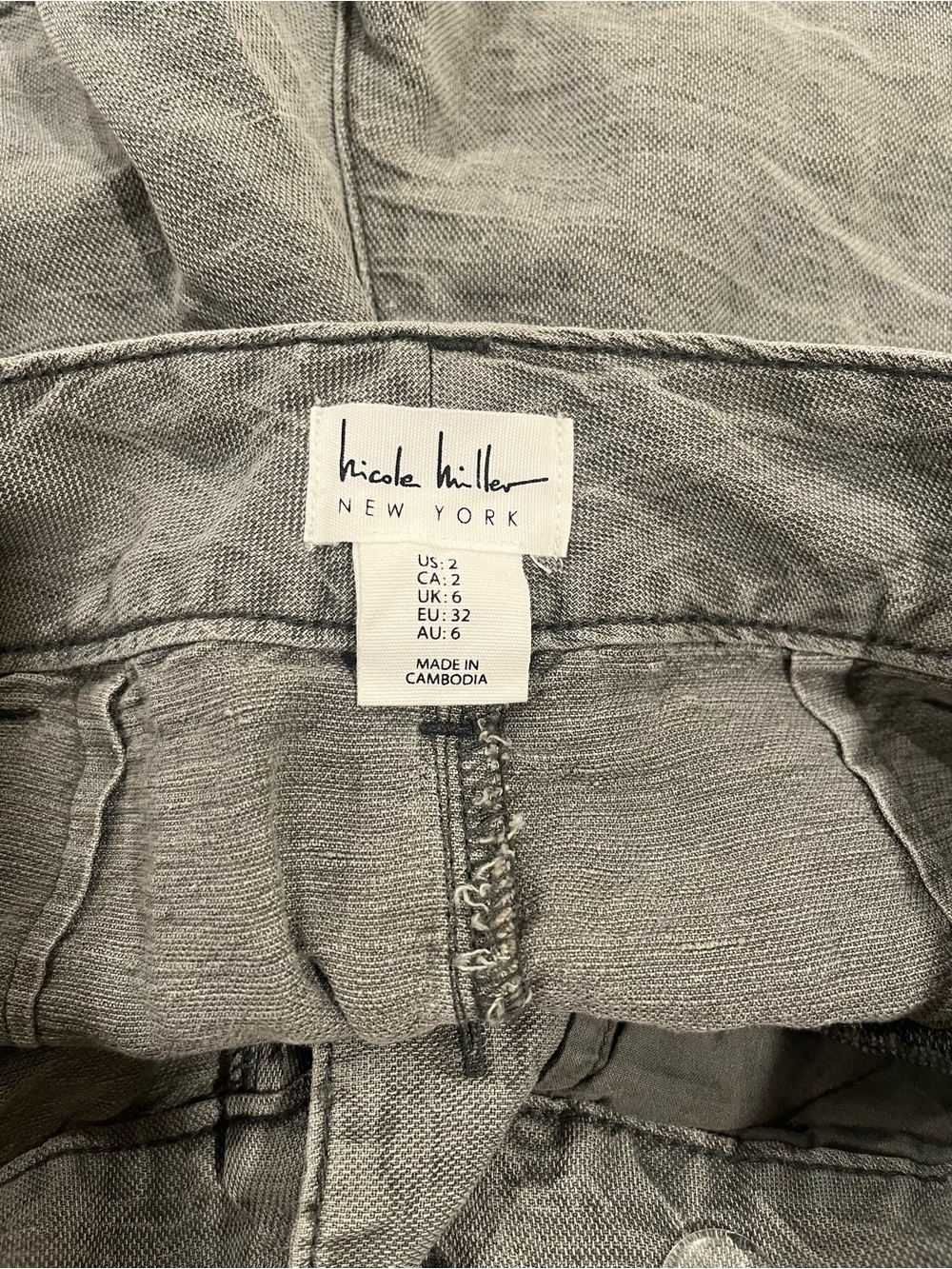 Nicole Miller New York Linen Blend Olive Belted Shorts - Size 2 - Picture 3 of 7